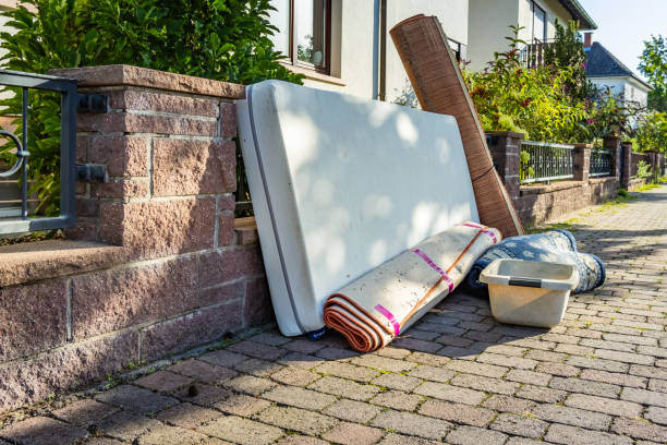 Same-Day Junk Removal Services in Englewood, FL